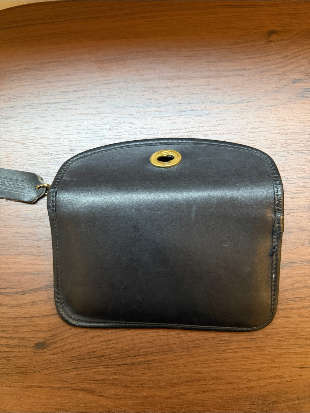 Vintage Coach Black Leather Turnlock Wallet with Gold Hardware - Picture 3 of 3